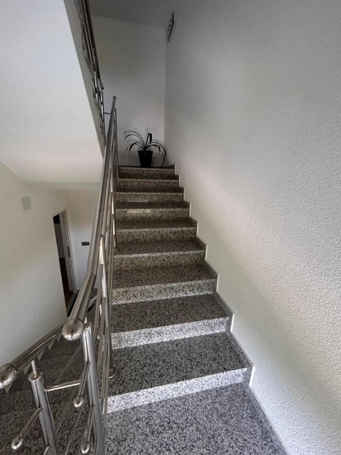 Apartmani Ana&Vesna Karlovac Exterior foto
